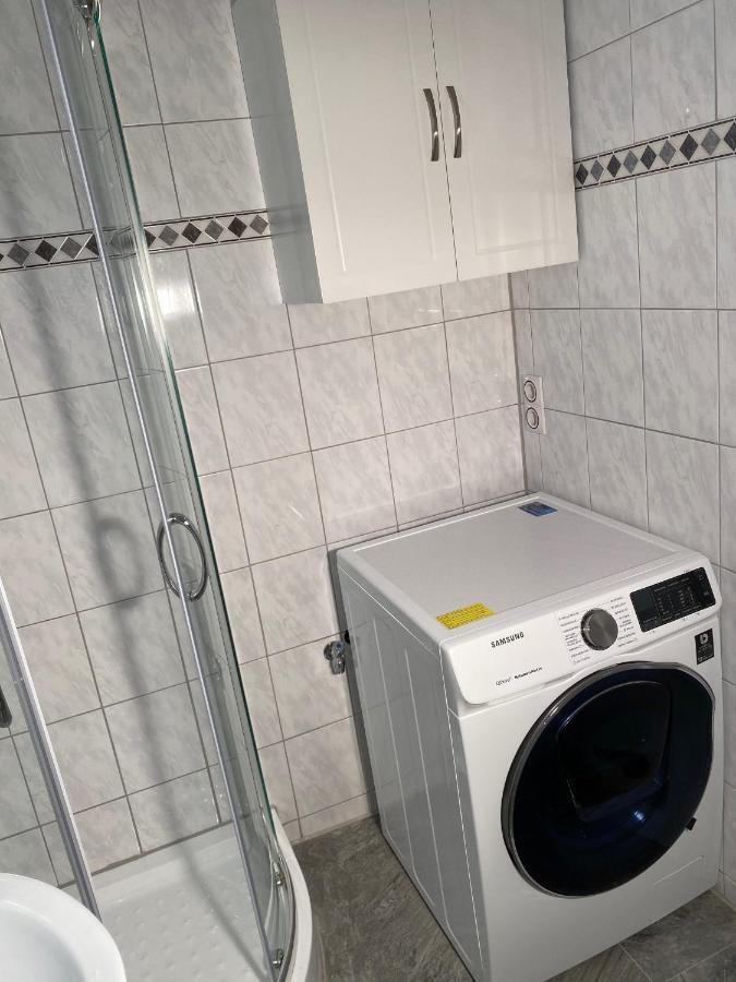 Private Wohnung In Fuerstenfeldbruck, Nahe Ammersee/Muenchen/Augsburg Exterior photo